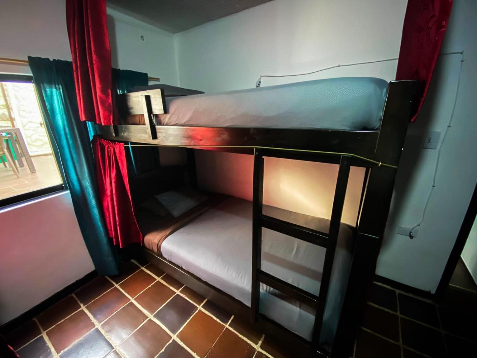 Celavi Hostel Mongui Bagian luar foto