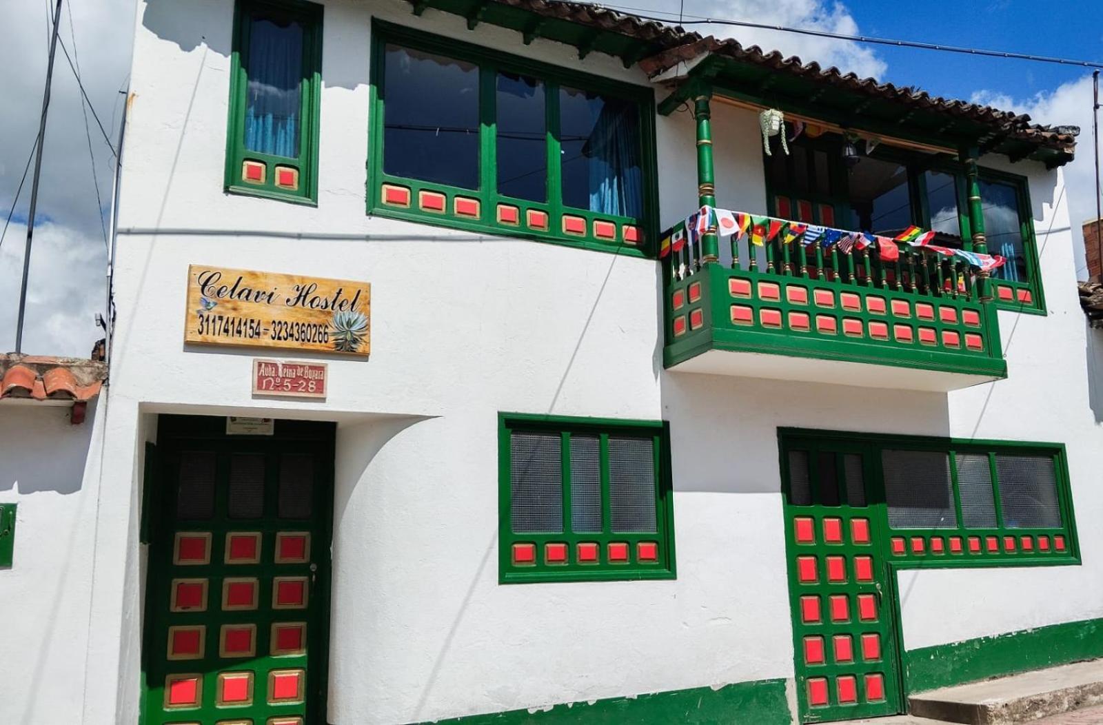 Celavi Hostel Mongui Bagian luar foto